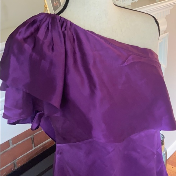 BCBG | NWOT Silk Ruffle Top - Picture 3 of 7